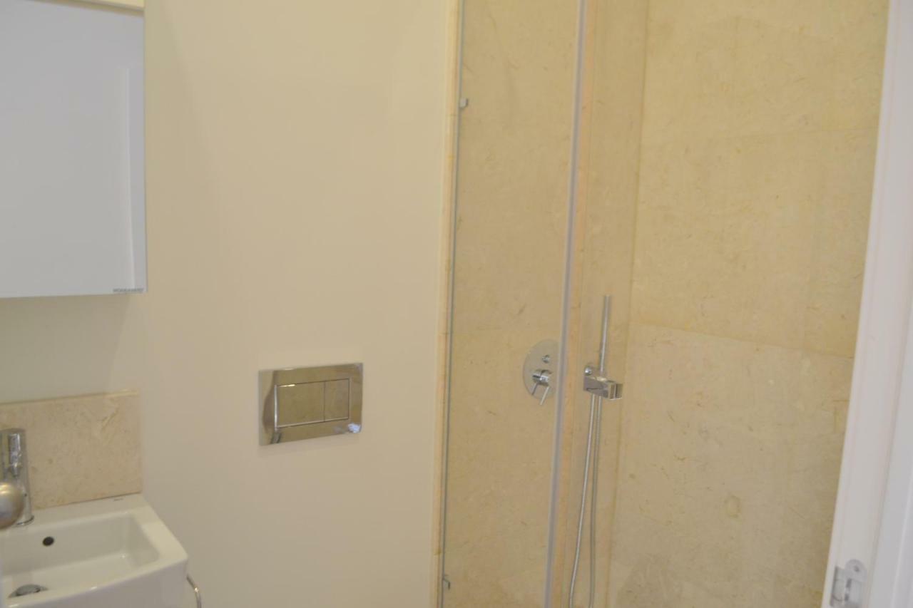 Tp Aura 19, Swimming Pool, Terrace & View Appartement *
